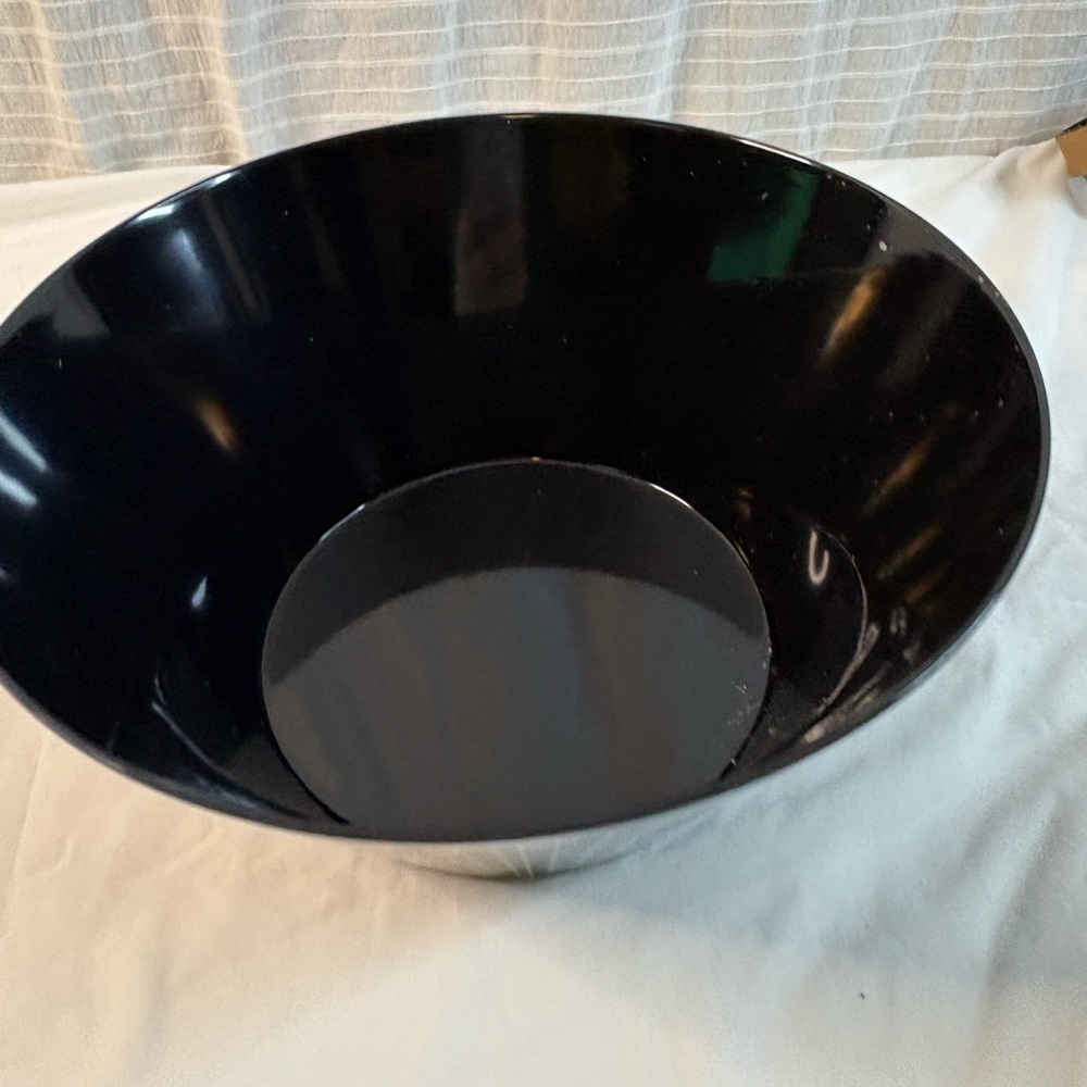 Sassy Jones Black and White Melamine Serving Set - Picture 4 of 8